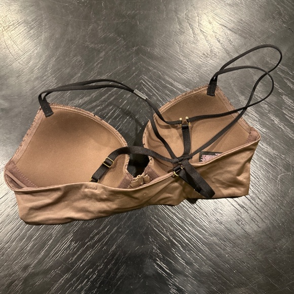 Victoria’s Secret Bra 34C NWT - Picture 2 of 3